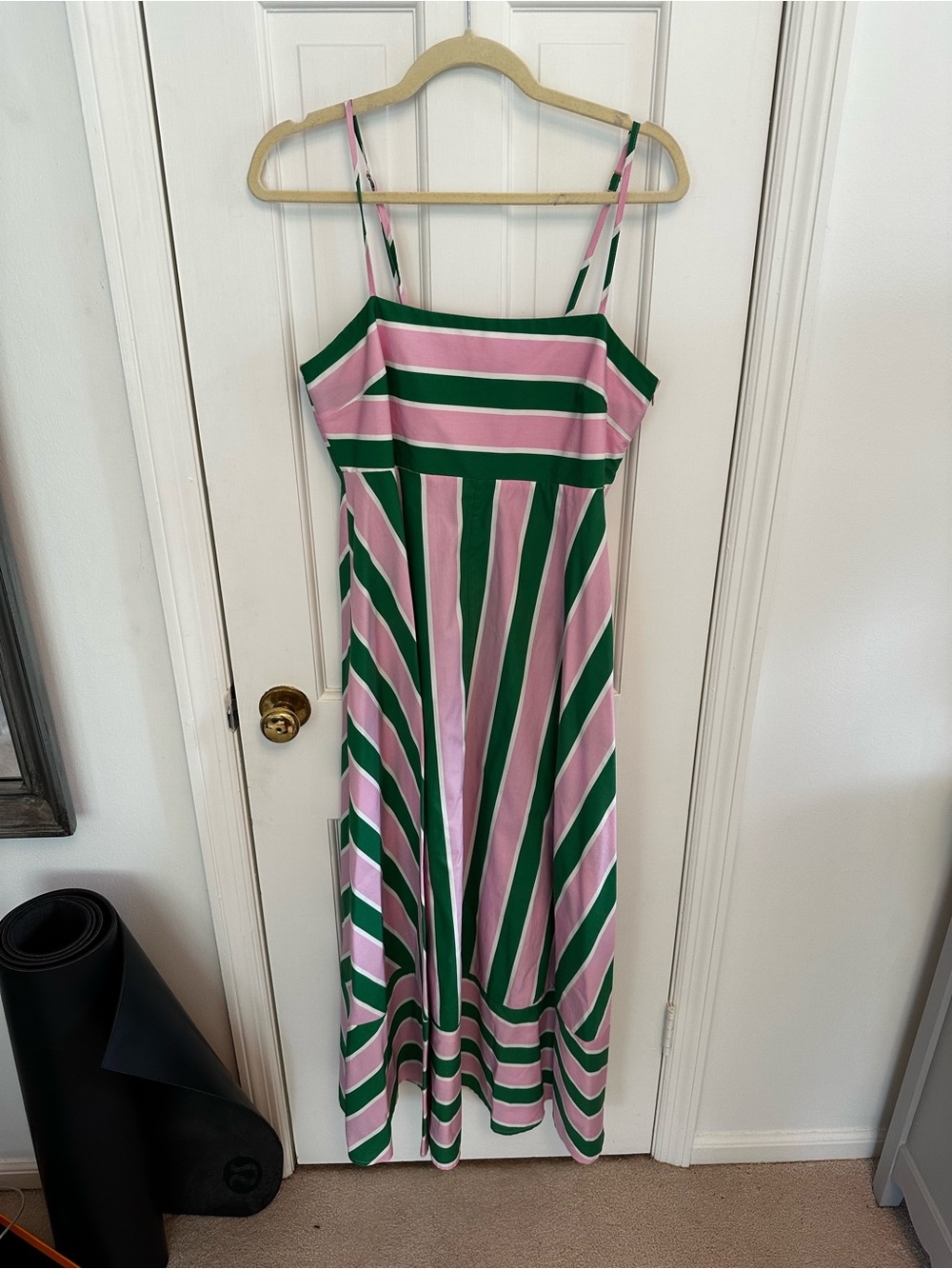 Aston Studio Rue Dress - Picture 2 of 4